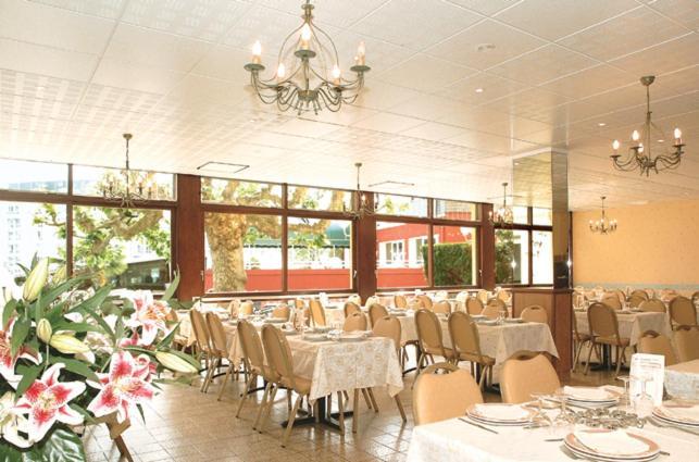 Hotel Des Rosiers 루르드 외부 사진